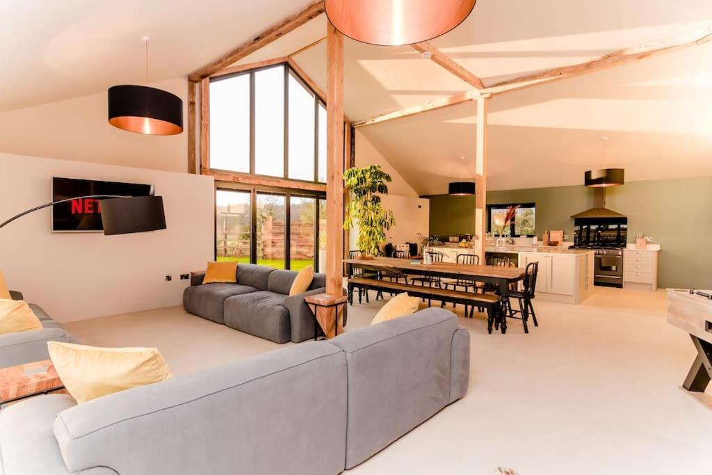 Beautiful Barn Conversion Close To The Broads Dilham Εξωτερικό φωτογραφία